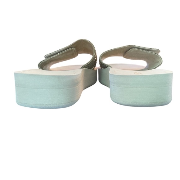 MICHAEL KORS
Embellished Platform Slide Sandal SIZE 8 - Picture 4 of 7